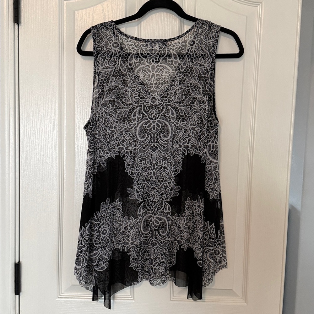 INC International Concepts Monochrome Lace Camisole - Picture 3 of 3